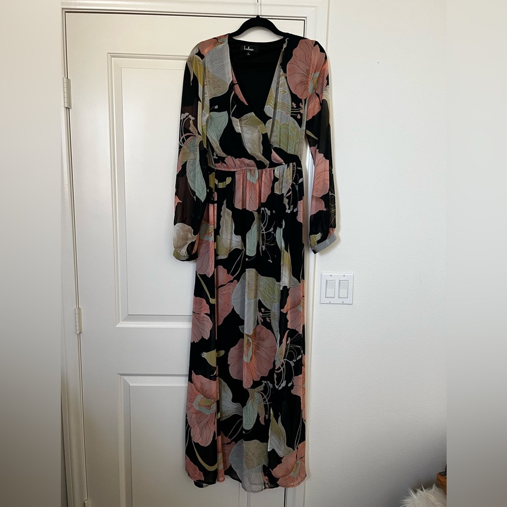 Lulu’s Maxi Floral dress size L